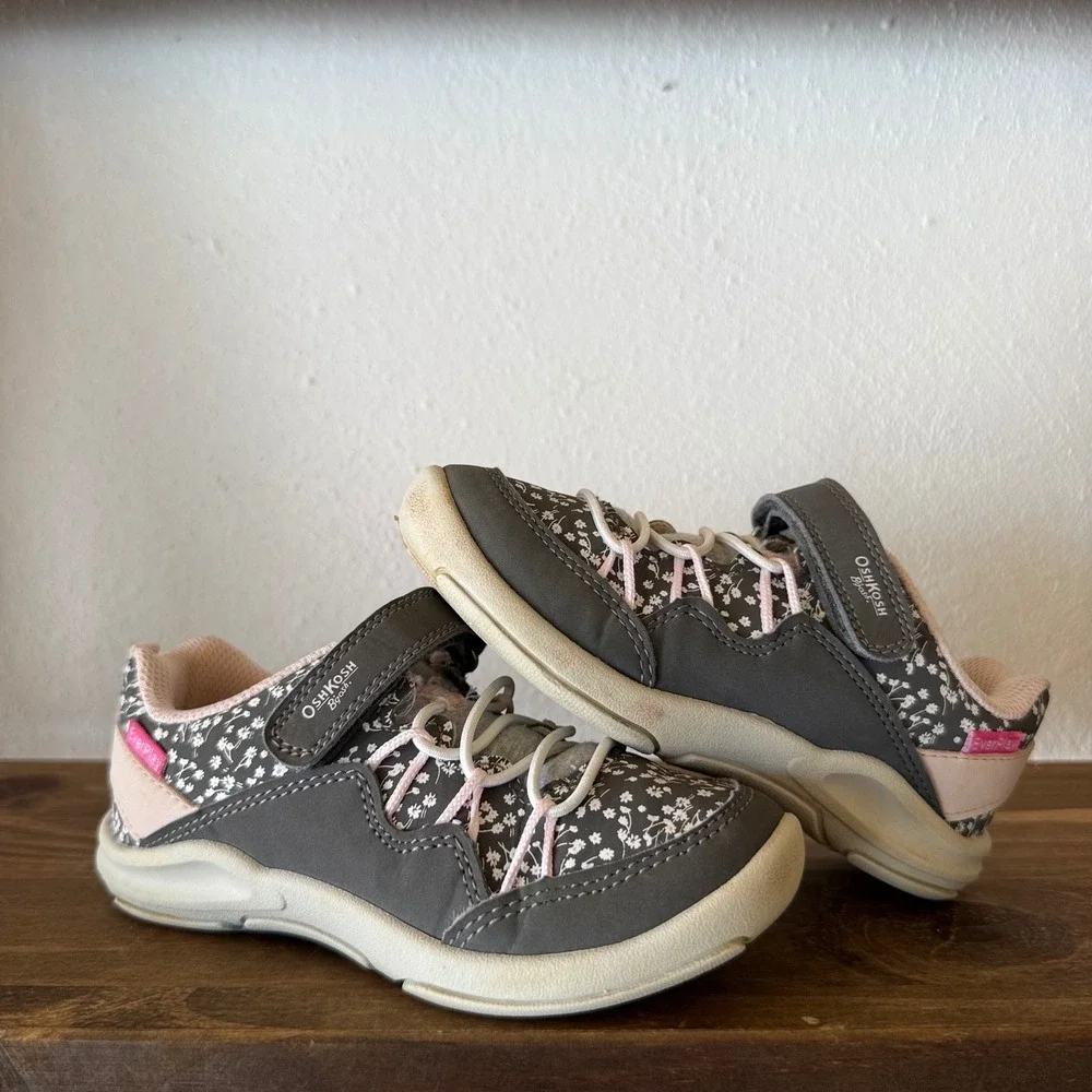 OshKosh B'gosh Cycla Gray Floral Sneakers Toddler Girls Hook Loop Size 11M